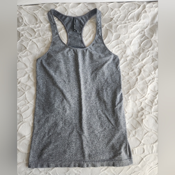Aritzia Babaton Racerback Stretch Tank - Picture 1 of 2